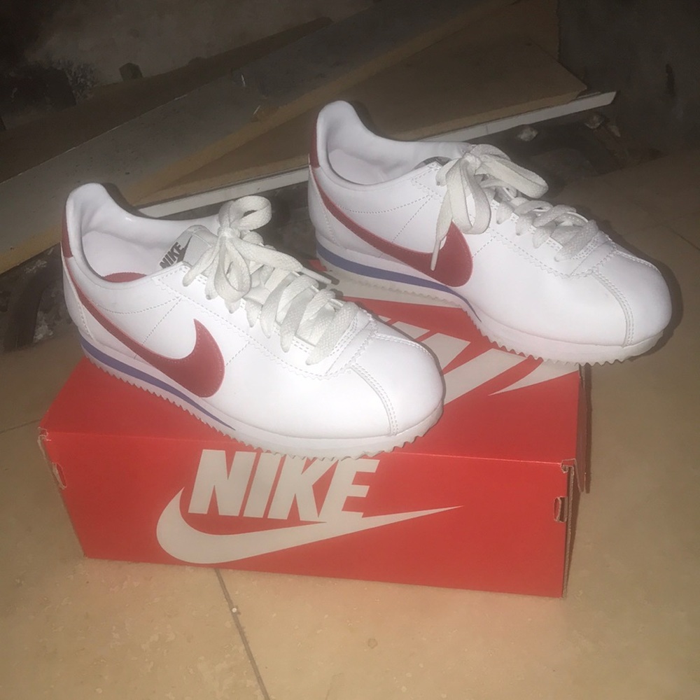 Nike White and Red Athletic Shoes